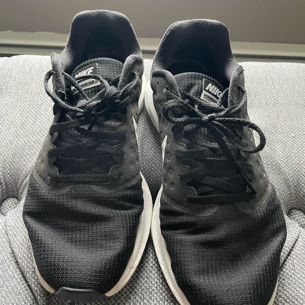 Nike Women’s Black and White Sneakers